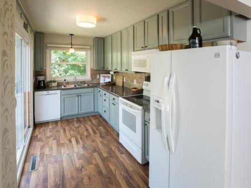 304 Greenvale Ave, Waterford MN  55057-1413 exterior