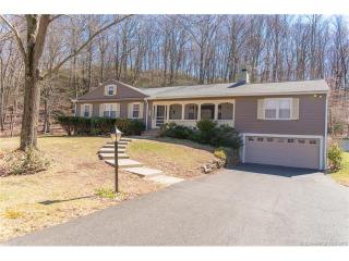 20 Ann Dr, New Haven, CT 06524-3110