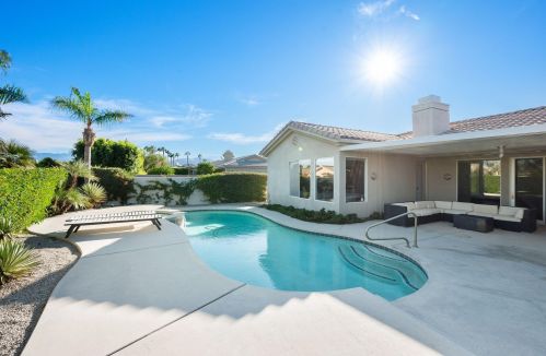 2 Scarborough Way, Rancho Mirage, CA 92270-1624