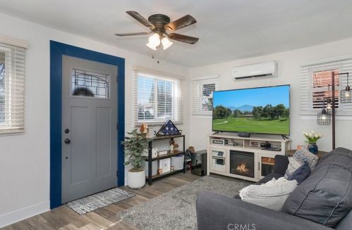 10500 San Gabriel Ave, South Gate, CA 90280-6610