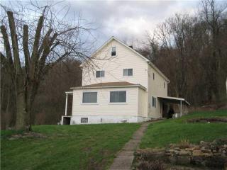 1 Orange Ave, Jeannette, PA 15644-2034