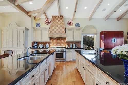 1128 Palos Verdes Dr, Palos Verdes Estates CA 90274-0015 exterior