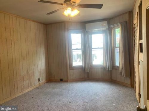 1732 Norwegian St, Primrose PA  17901-2110 exterior