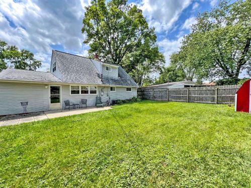 4378 Ashgrove Dr, Darbydale, OH 43123-3502