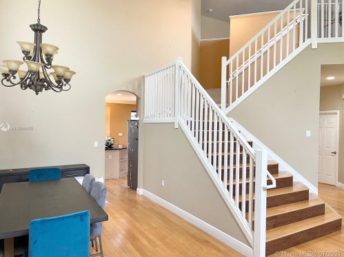 1104 139th Ave, Hollywood FL  33028-2338 exterior