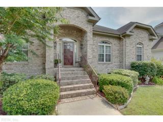1409 Monarch Reach, Chesapeake VA  23320-6407 exterior