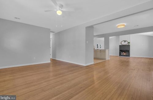 207 Piute Trl, Browns Mills NJ  08015-6125 exterior