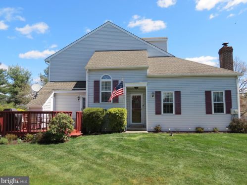 403 Stratford Ct, Lansdale PA  19446-6374 exterior