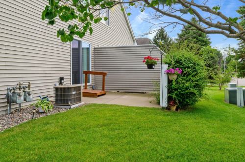 202 11th Ave, Princeton, MN 55371-1451