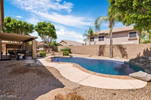 1394 Toledo St, Gilbert AZ  85295-5505 exterior