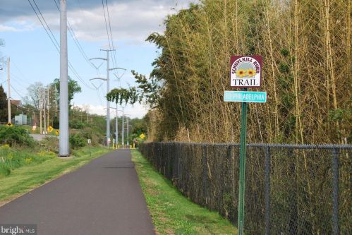 103 Riversedge Dr, Norristown PA  19403-3718 exterior