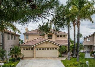 7629 Moonridge Ln, Anaheim, CA 92808-1446