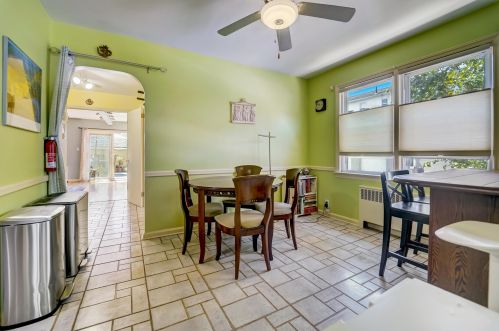 656 Avenue A, Bayonne NJ  07002-1801 exterior