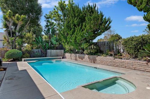 935 Kellogg Ave, Santa Barbara, CA 93111-1022