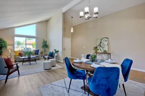 11271 Zapata Ave, San Diego CA 92126-1722 exterior