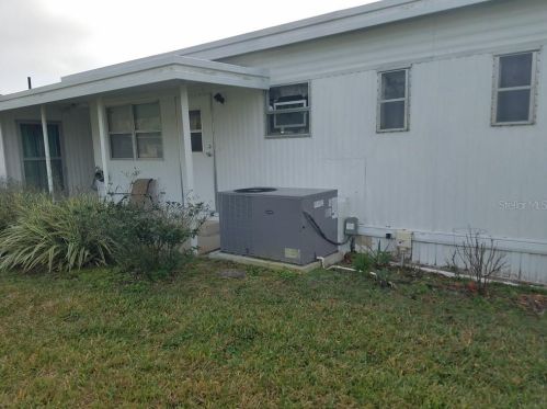 1123 Forest Ln, Tavares, FL 32778-4528