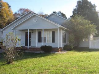 1672 Park Terrace Ln, Winston Salem, NC 27127-4796