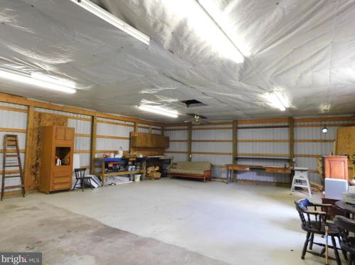 35353 Dannys Dr, Laurel DE  19956-3311 exterior