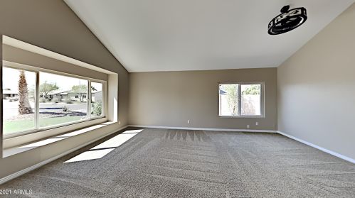 1844 Marlboro Dr, Chandler, AZ 85224-8809