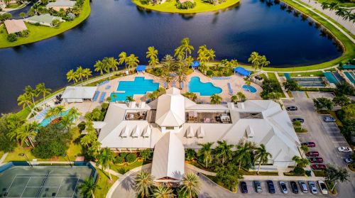 2745 Clipper Cir, West Palm Beach FL  33411-5178 exterior