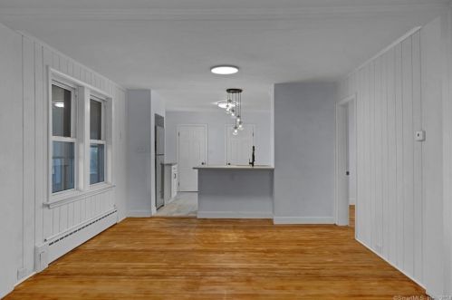 11 Frederick St, Killingly CT  06239-2709 exterior