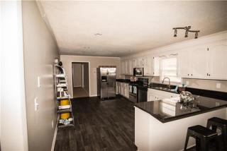1670 Walter Rd, Clarksville, TN 37043-8700