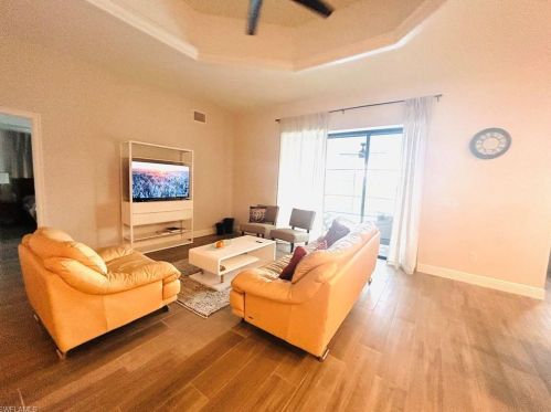 2227 2 Ter, Cape Coral FL  33990-1024 exterior