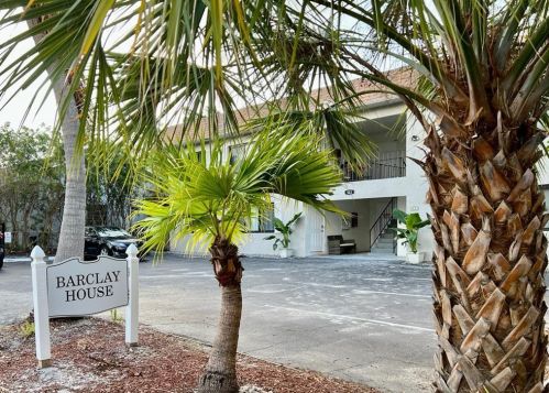523 20th Ct, Boynton Beach, FL 33435-7221