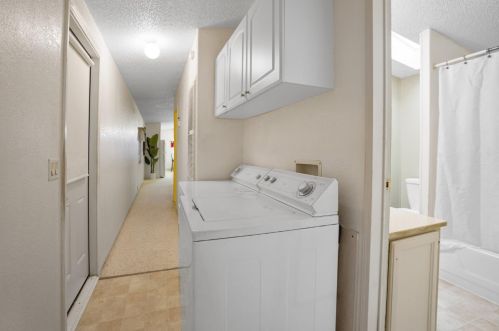 2128 Hacienda Ln, Modesto CA  95350-0207 exterior