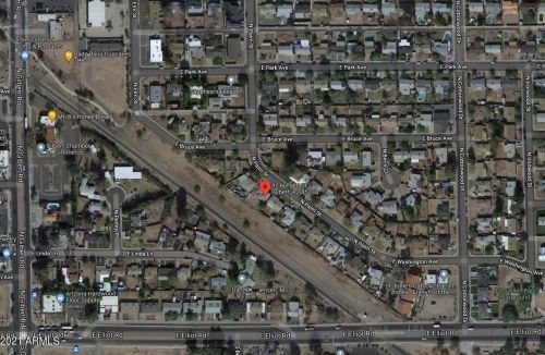 92 Palm St, Gilbert, AZ 85234-5720