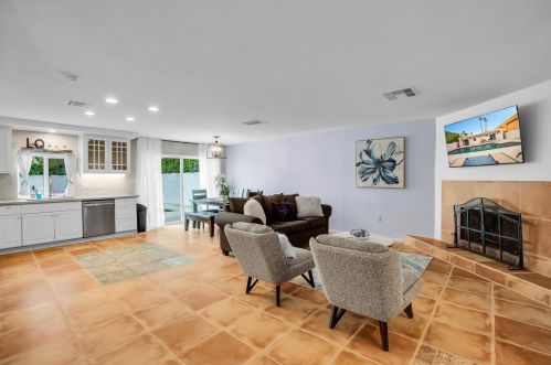 78565 Sagebrush Ave, La Quinta CA  92253-2406 exterior