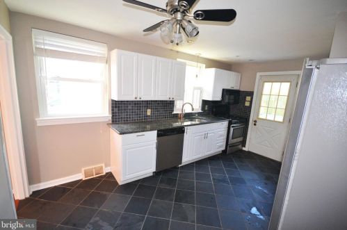 142 Forge Rd, Norristown PA  19406-3057 exterior