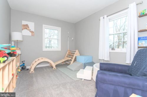 260 Cricklewood Cir, Lansdale PA  19446-1420 exterior