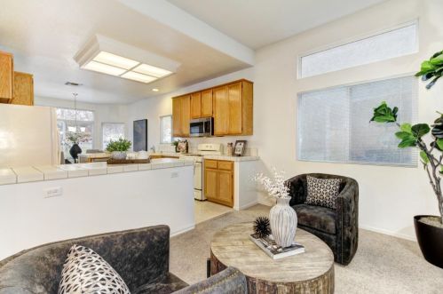 664 Diamond Glen Cir, Folsom CA  95630-3168 exterior