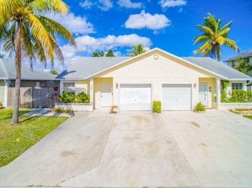 5441 Pinnacle Ln, West Palm Beach, FL 33415-2624