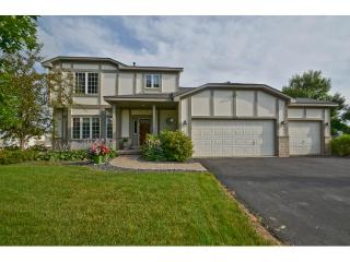 16813 Hutchinson Dr, Lakeville, MN 55044-5819