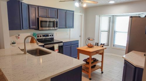 1433 Wepaco Ave, Fort Pierce, FL 34953-5216