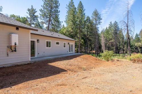 14101 Menlo Ct, Nimshew CA  95954-9450 exterior