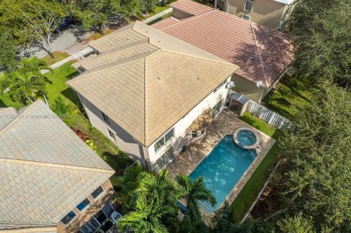 13358 32nd St, Hollywood FL  33027-3908 exterior