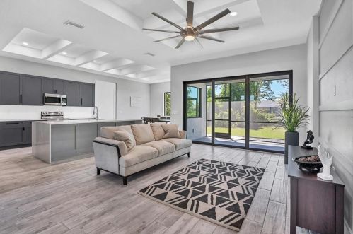 257 Long Meadow Ln, Placida, FL 33947-1811