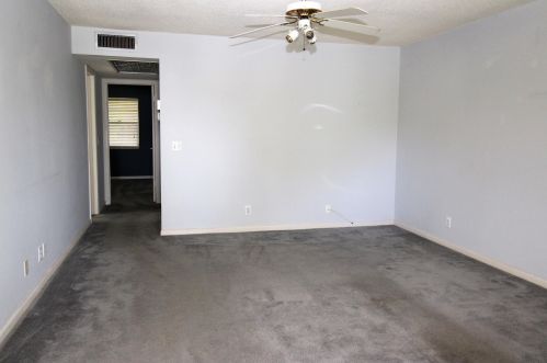101 Windsor, West Palm Beach, FL 33417-2419