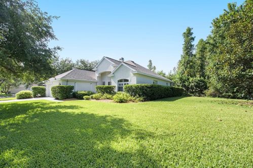 5702 Dijon Ct, Lutz, FL 33558-2872