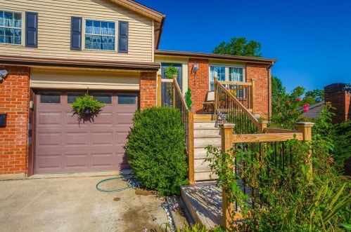 2169 Bolser Dr, Cincinnati, OH 45215-3933