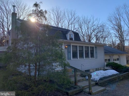 5210 Wismer Rd, Pipersville, PA 18947-1425