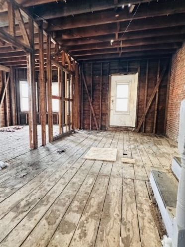 663 Columbia Rd, Boston MA exterior