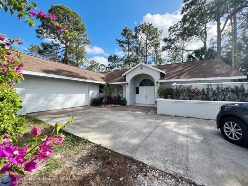 14289 Snowberry Dr, West Palm Beach, FL 33414-8602