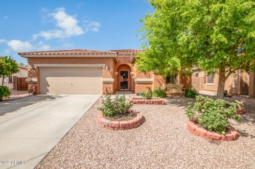 17544 Port Royale Ln, Sun City, AZ 85388-7790