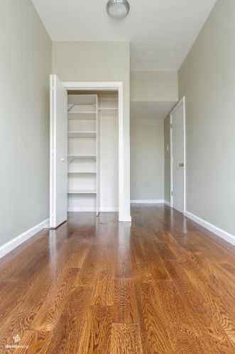 328 Avenue A, Bayonne NJ  07002-1320 exterior