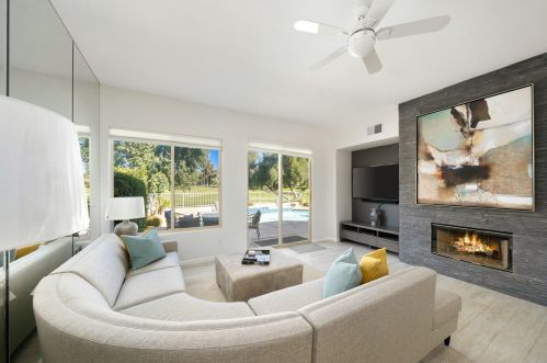 166 Kavenish Dr, Rancho Mirage CA  92270-3244 exterior