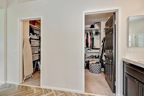 29584 Mammoth Ln, Santa Clarita CA  91387-6216 exterior